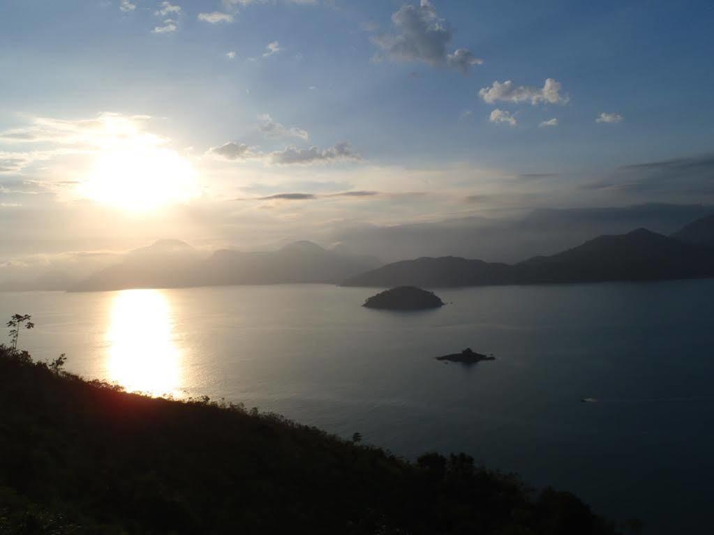 Pousada Todas As Luas Ubatuba Exterior photo